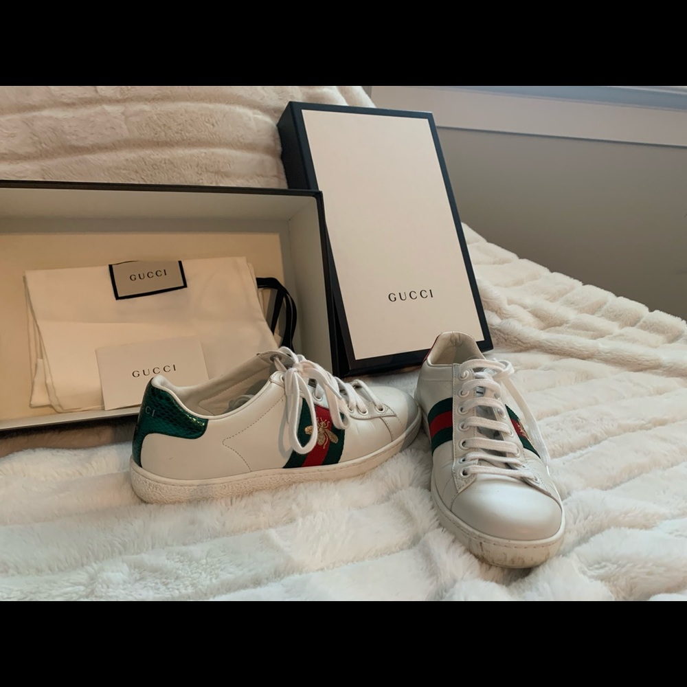 Gucci athletic shoes - Picture 3 of 7
